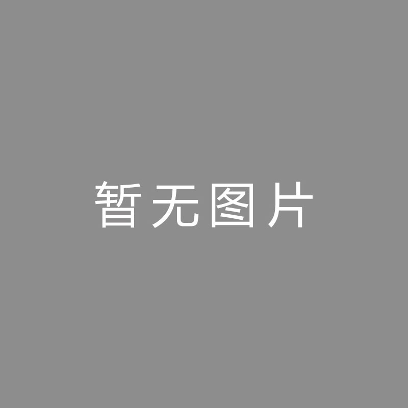 🏆直直直直巴黎女粉丝投诉巴萨主场安保人员安检时乱摸，触及敏感部位